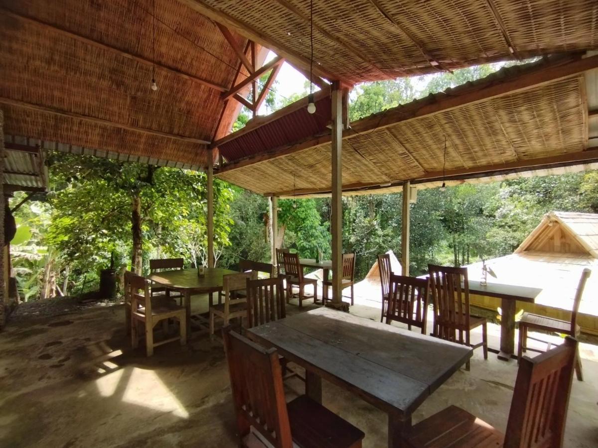 Aksha Riverside Ubud Tampaksiring Exterior foto